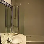 Casas Del Sevillano Hotell 3*