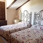 Hotell Casas Del Sevillano 3*