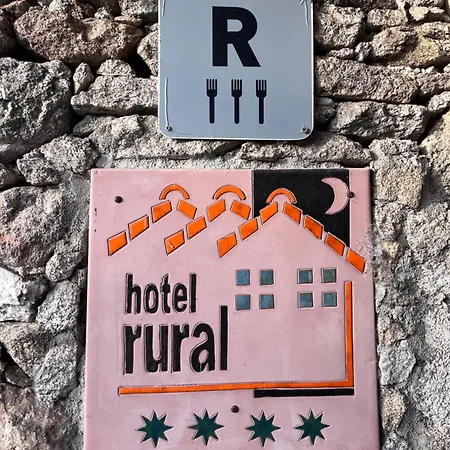 Отель Casas Del Sevillano 3*