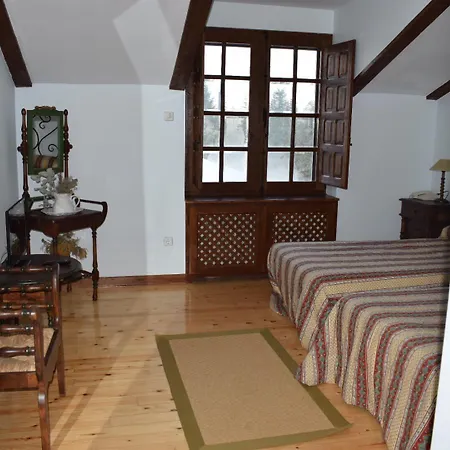 Casas Del Sevillano Hotel