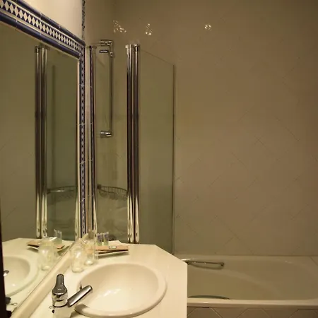 Casas Del Sevillano Hotel 3*