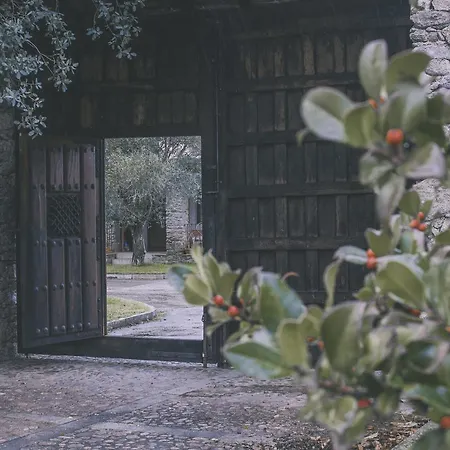 Hotel Casas Del Sevillano 3*